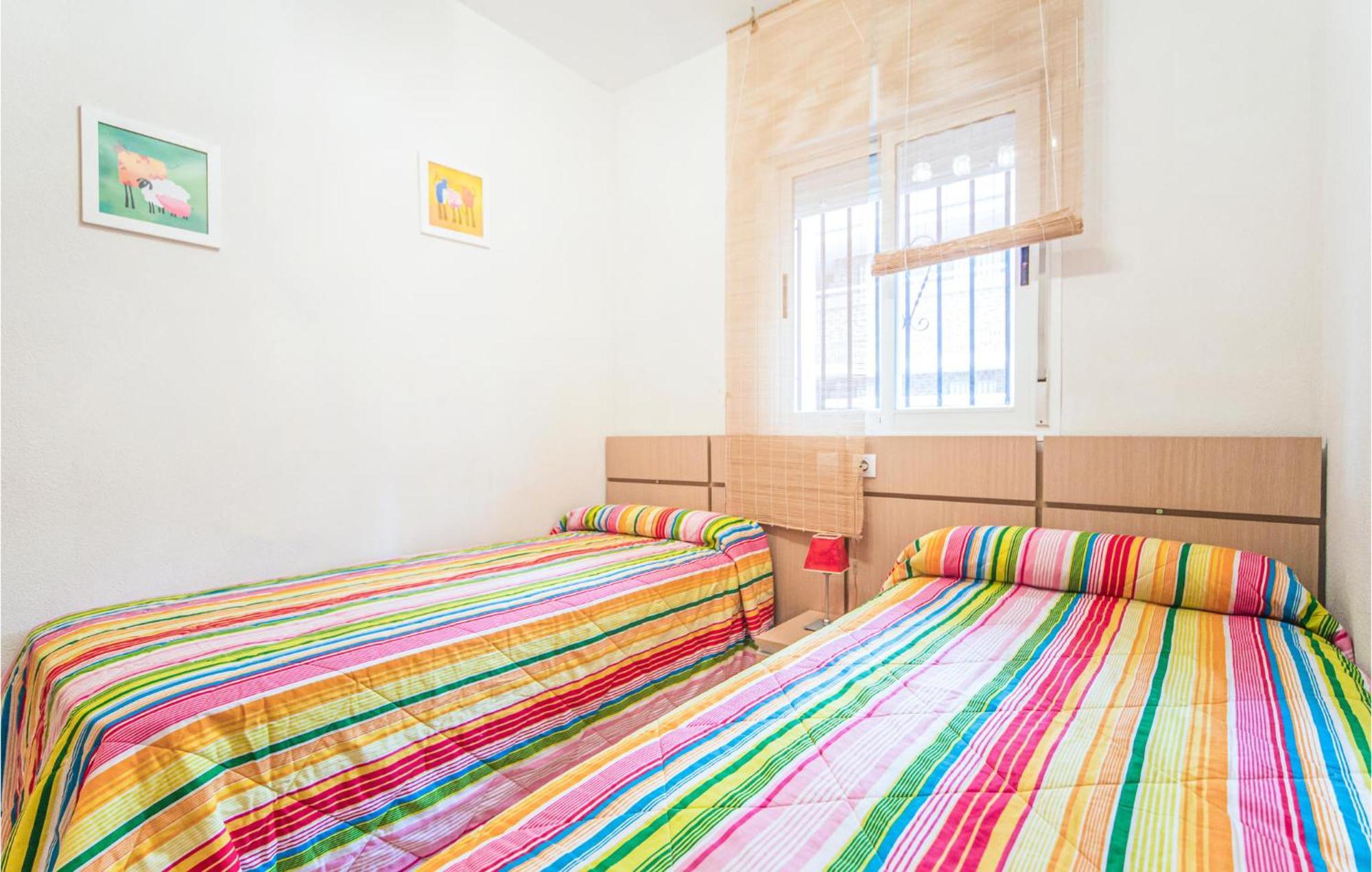 Amazing apartment in Oropesa del Mar with 2 Bedrooms, Outdoor swimming pool&Swimming pool Buitenkant foto